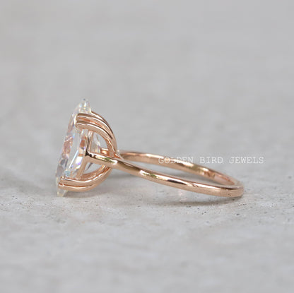 Dutch Marquise Solitaire Ring in 9K